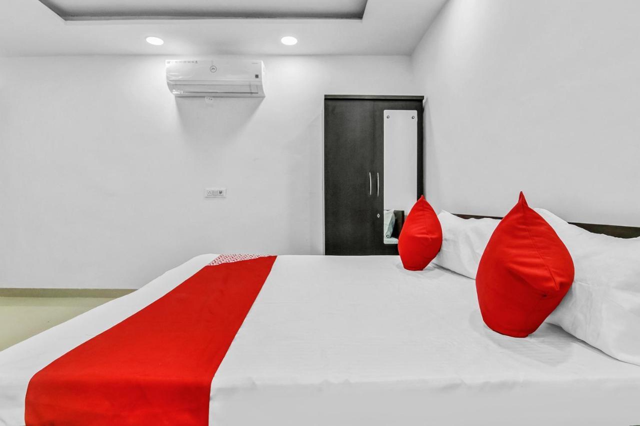 Flagship Hotel Secret Mirage Near Rithala Metro Station Nové Dillí Exteriér fotografie